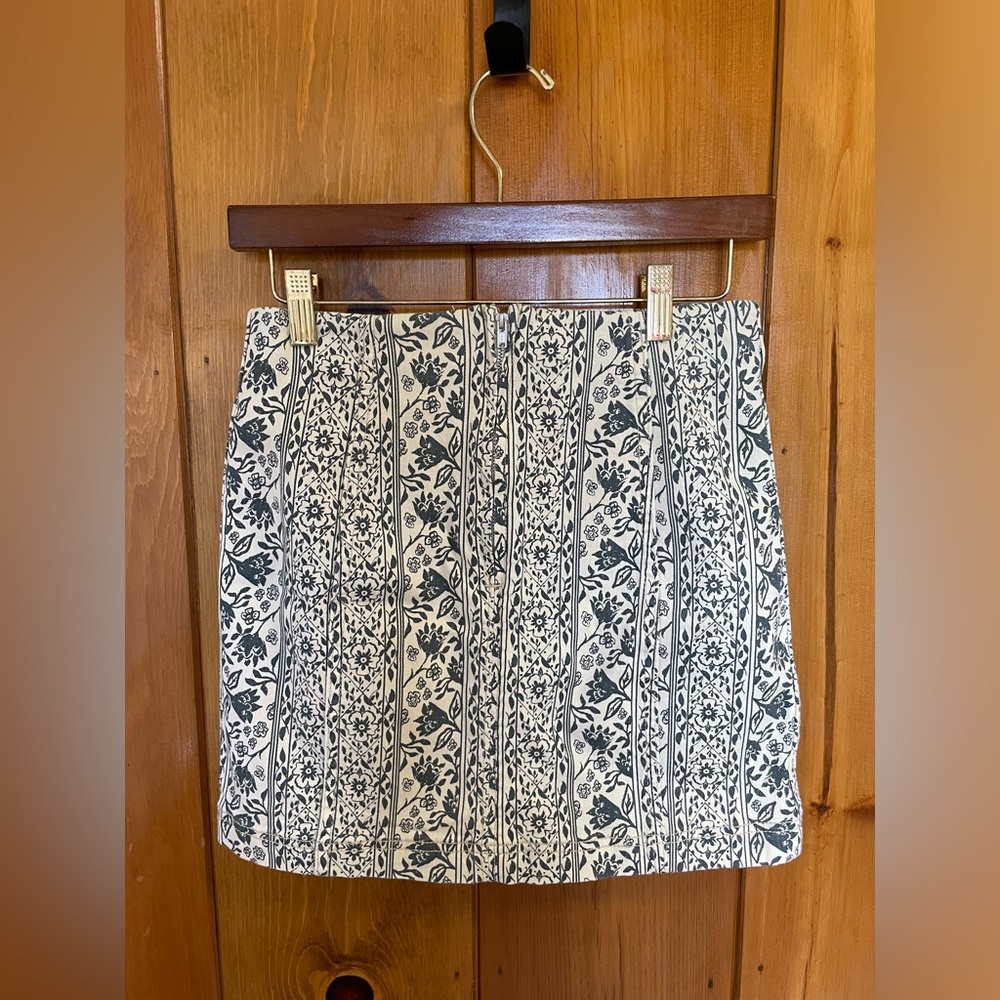 Free People Miniskirt Size 6